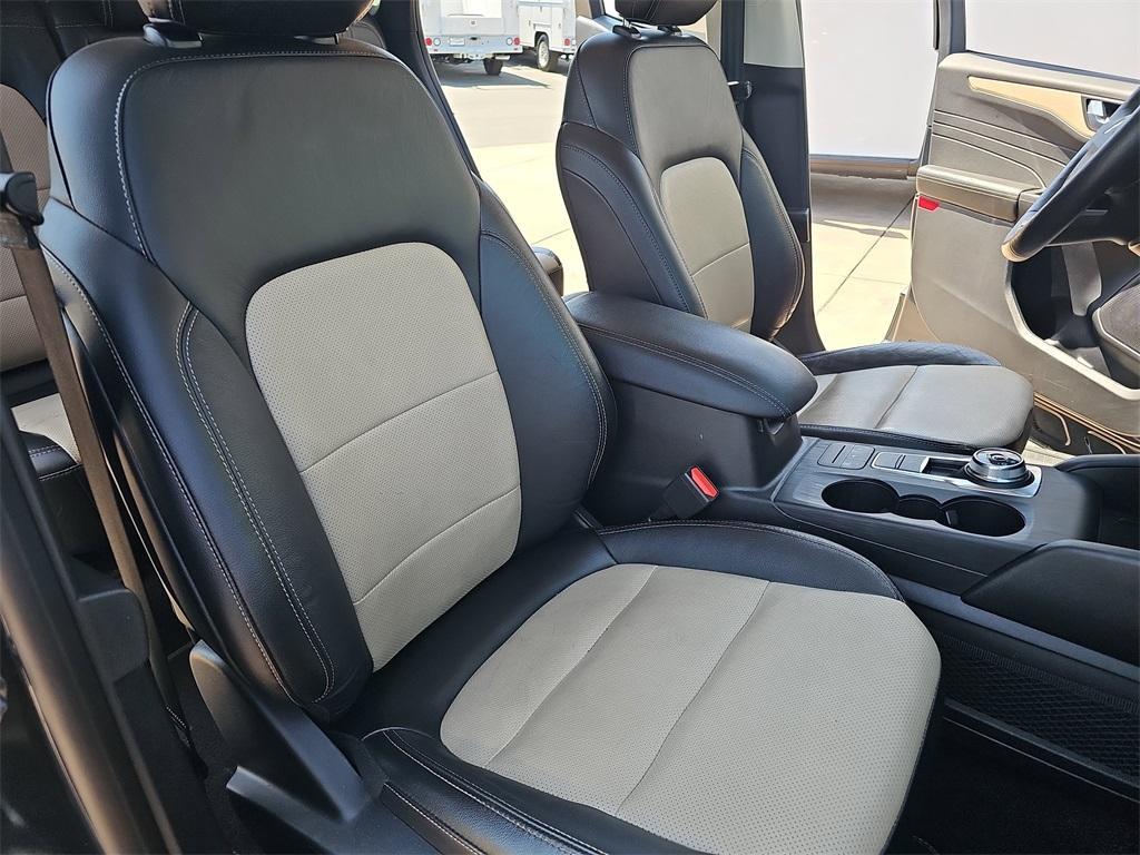 used 2022 Ford Escape car, priced at $26,996