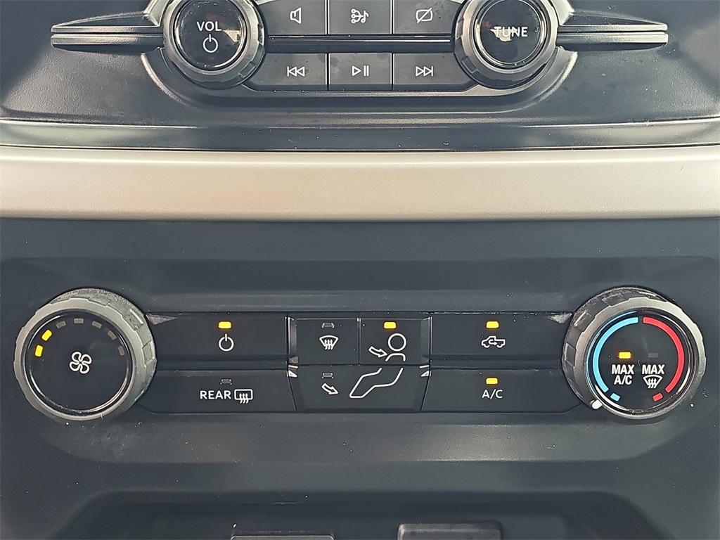 used 2023 Ford F-150 car, priced at $40,998