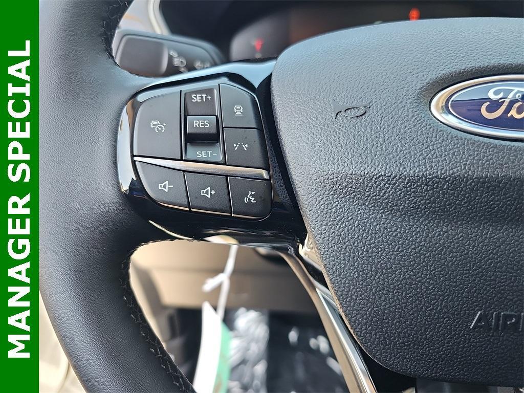 new 2025 Ford Escape car, priced at $30,719