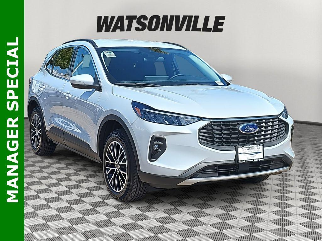new 2025 Ford Escape car, priced at $30,492