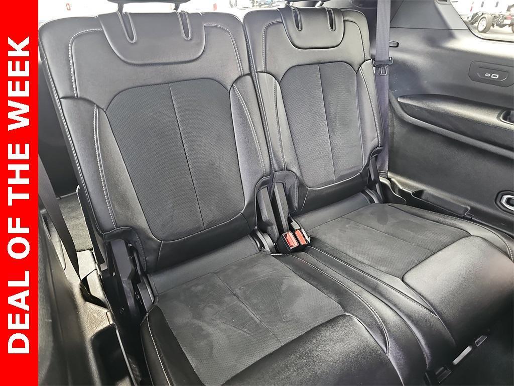 used 2024 Jeep Grand Cherokee L car, priced at $27,998