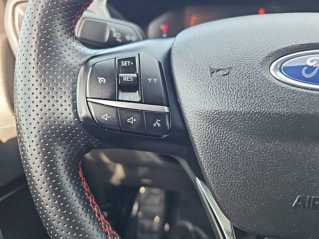 used 2023 Ford Escape car, priced at $19,989