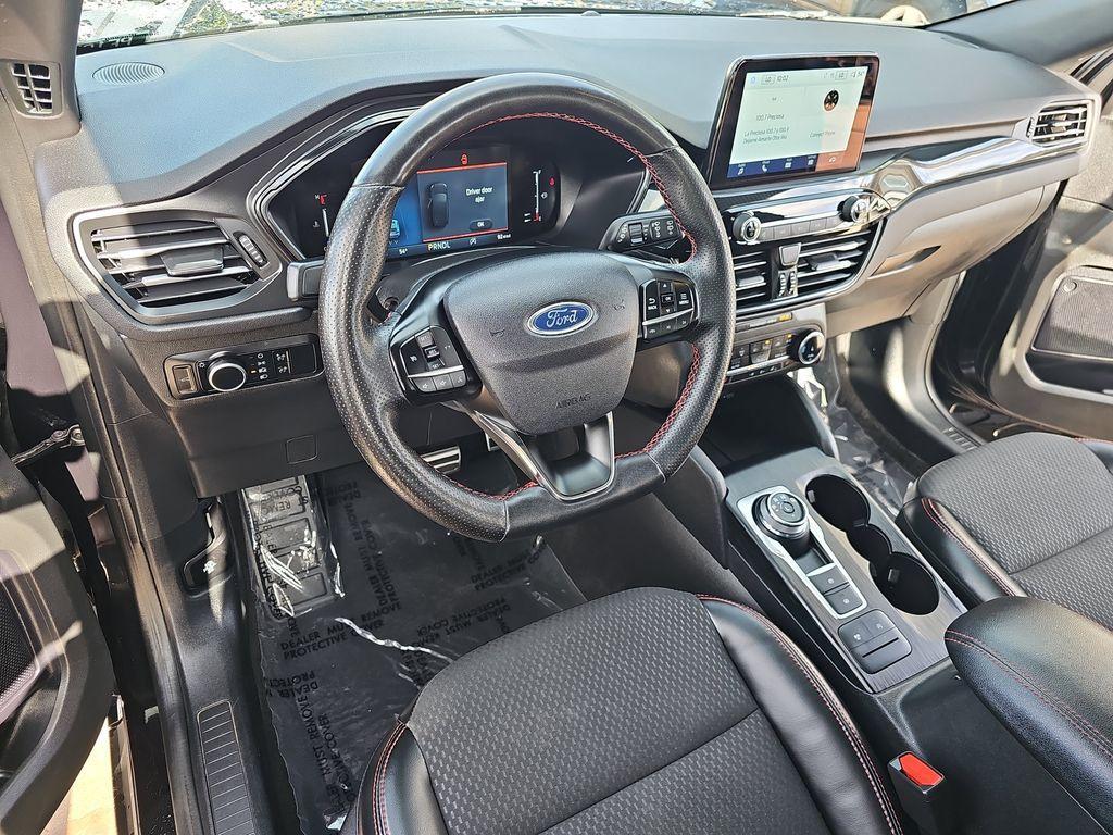 used 2023 Ford Escape car, priced at $19,989