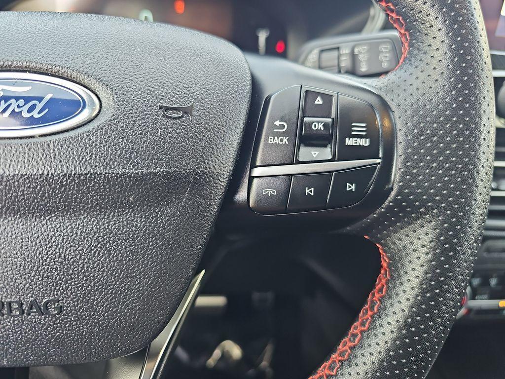 used 2023 Ford Escape car, priced at $19,989