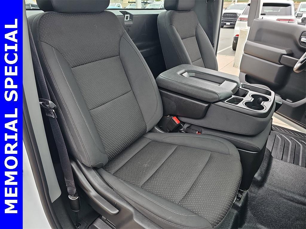 used 2024 Chevrolet Silverado 1500 car, priced at $33,615