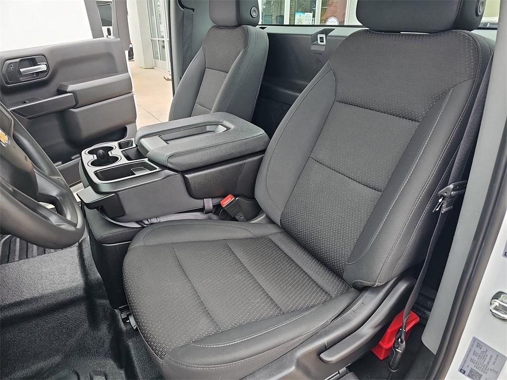 used 2024 Chevrolet Silverado 1500 car, priced at $34,679