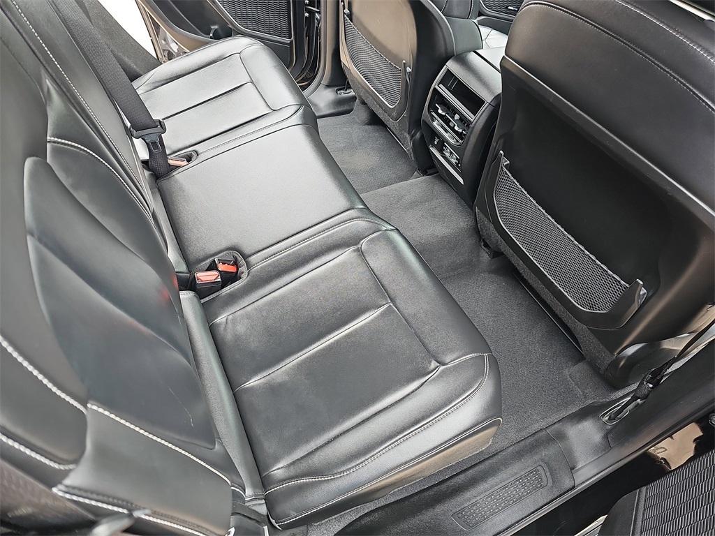 used 2022 Jeep Grand Cherokee car, priced at $33,998