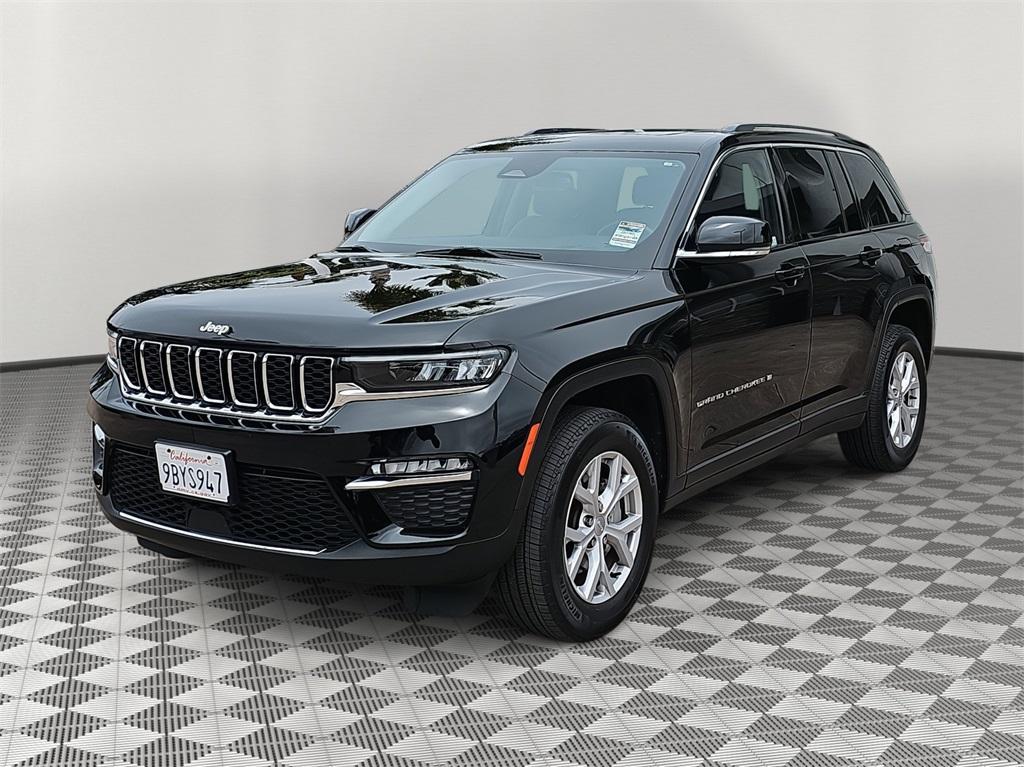 used 2022 Jeep Grand Cherokee car, priced at $33,998