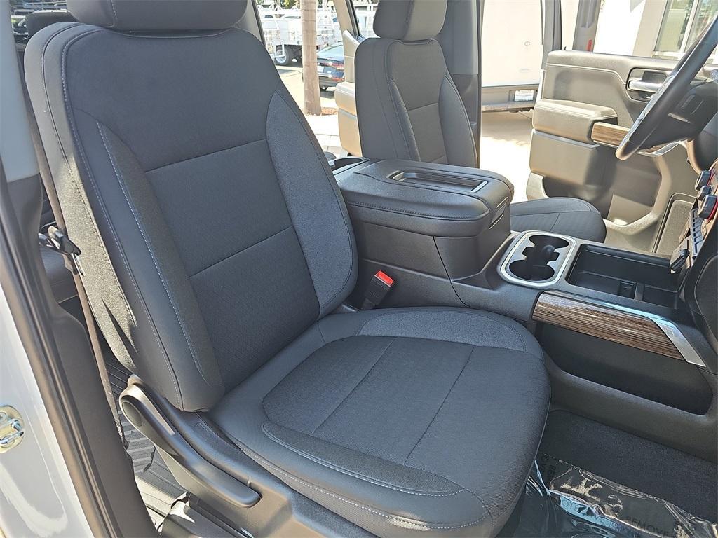 used 2021 Chevrolet Silverado 1500 car, priced at $42,991
