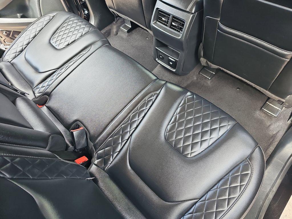 used 2023 Ford Edge car, priced at $23,419