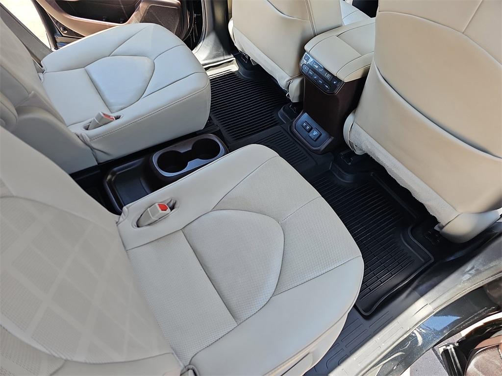 used 2021 Toyota Highlander Hybrid car, priced at $40,674