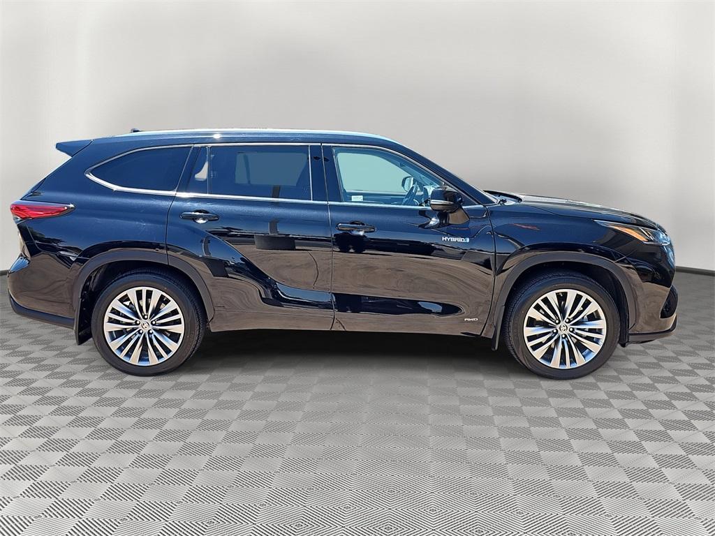 used 2021 Toyota Highlander Hybrid car, priced at $40,674