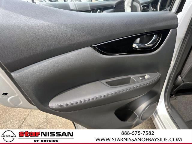 used 2022 Nissan Rogue Sport car