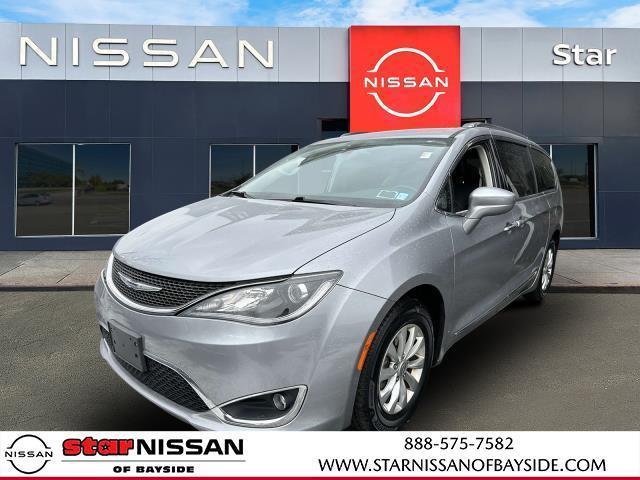 used 2018 Chrysler Pacifica car, priced at $16,995