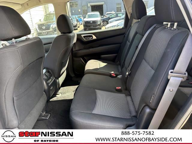 used 2020 Nissan Pathfinder car