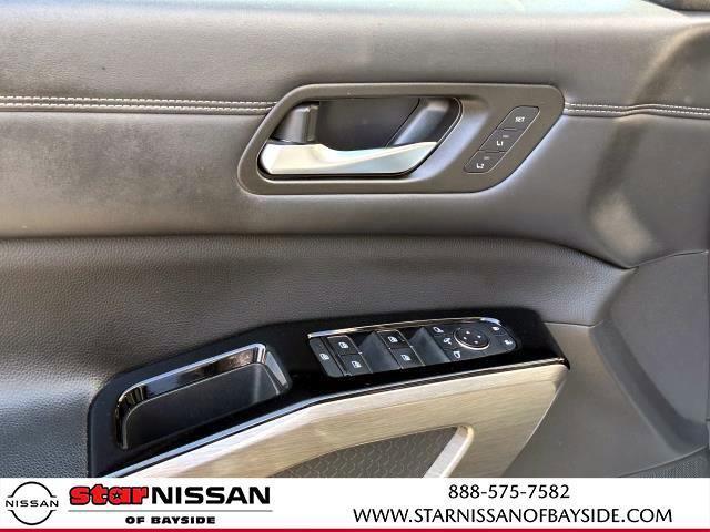 used 2022 Nissan Pathfinder car, priced at $35,495