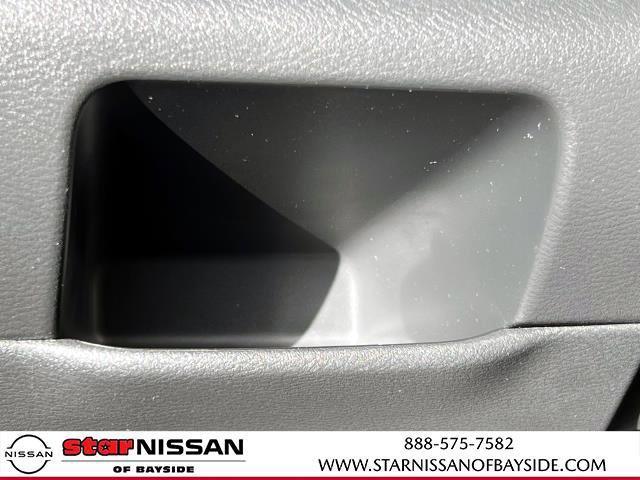 used 2023 Nissan Kicks car