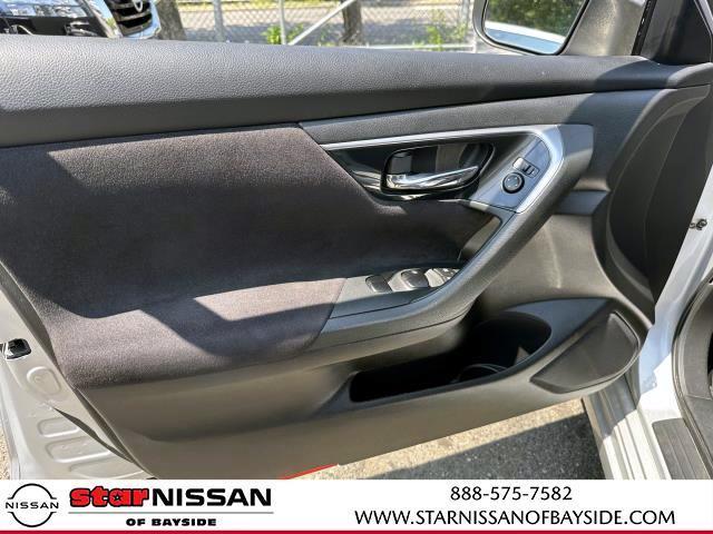 used 2013 Nissan Altima car