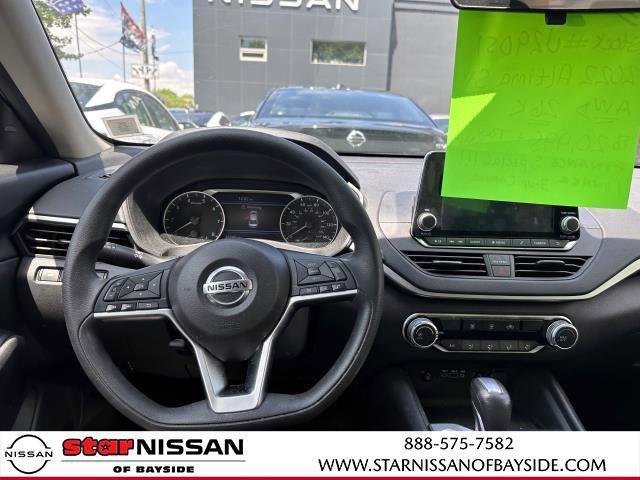 used 2022 Nissan Altima car