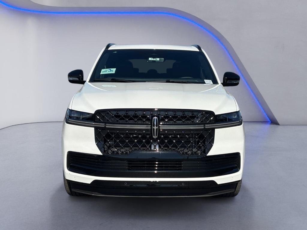 new 2025 Lincoln Navigator car, priced at $104,438