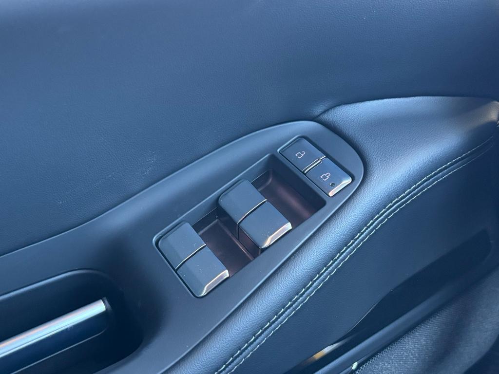 new 2025 Lincoln Navigator car, priced at $104,438