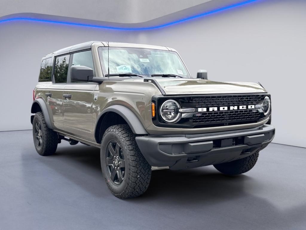 new 2025 Ford Bronco car, priced at $47,042