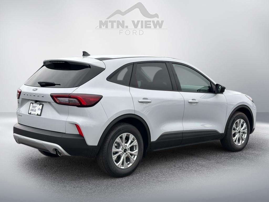 new 2025 Ford Escape car, priced at $30,326