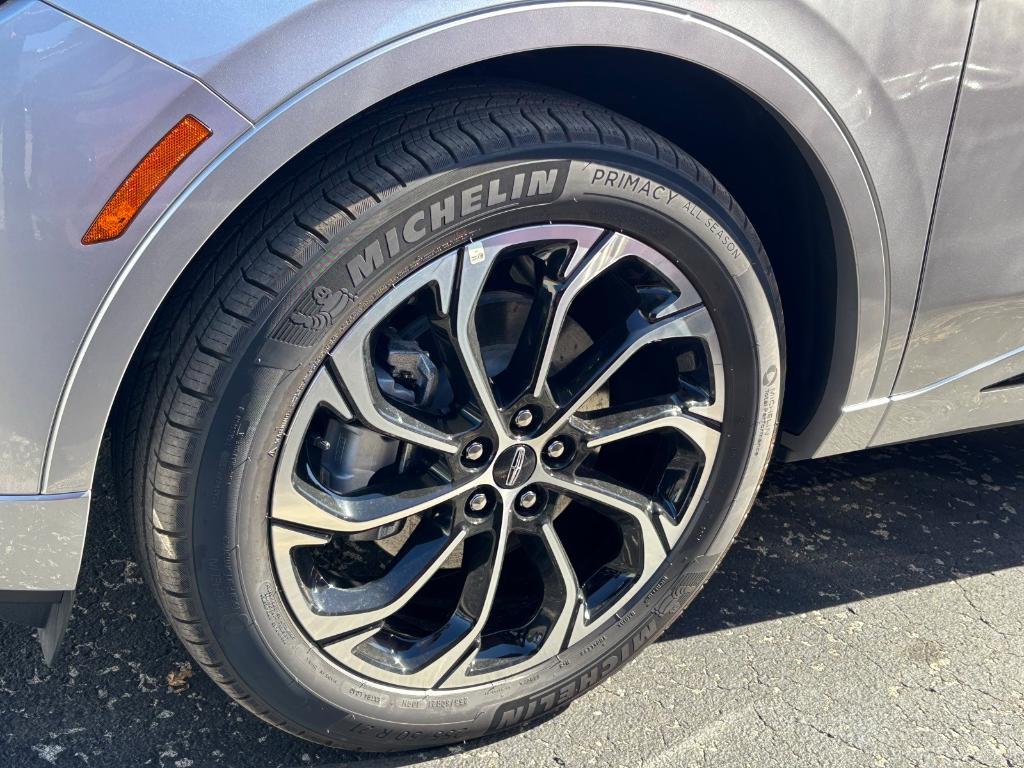 new 2026 Lincoln Nautilus car, priced at $64,275