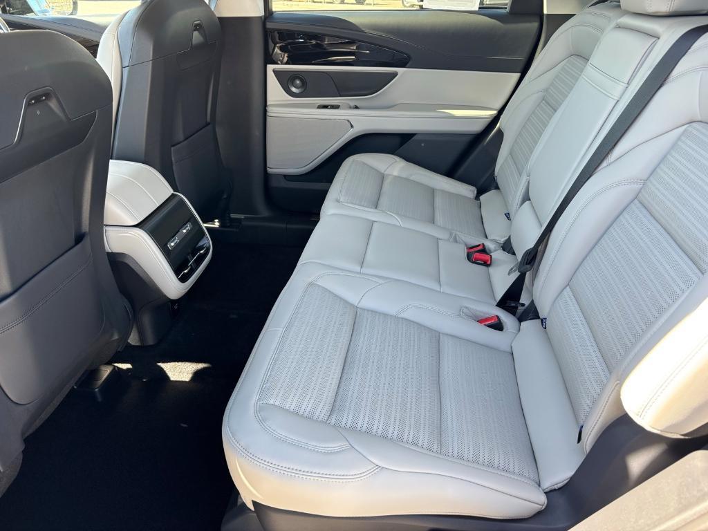 new 2026 Lincoln Nautilus car, priced at $64,275