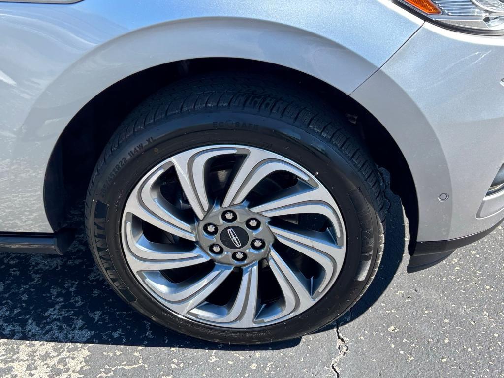 used 2023 Lincoln Navigator car, priced at $58,396