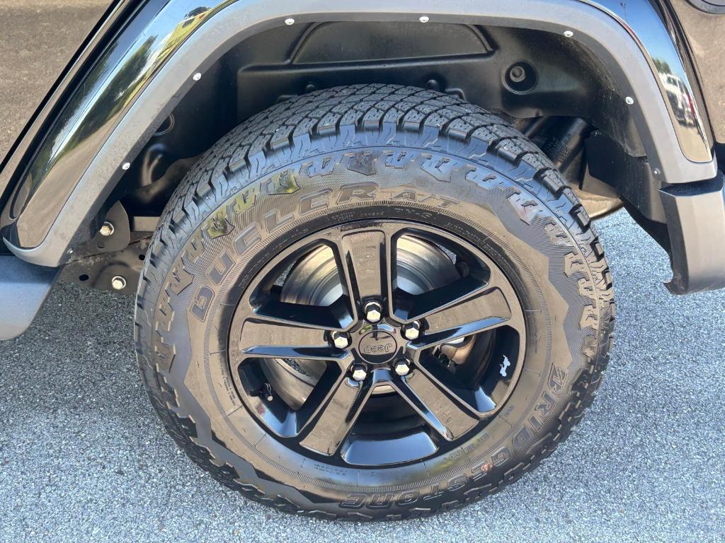 used 2021 Jeep Wrangler Unlimited car, priced at $34,652