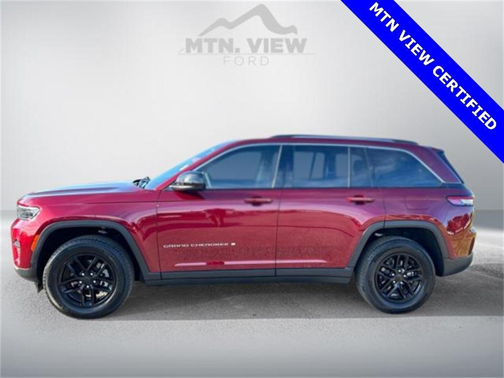 used 2023 Jeep Grand Cherokee car, priced at $31,997