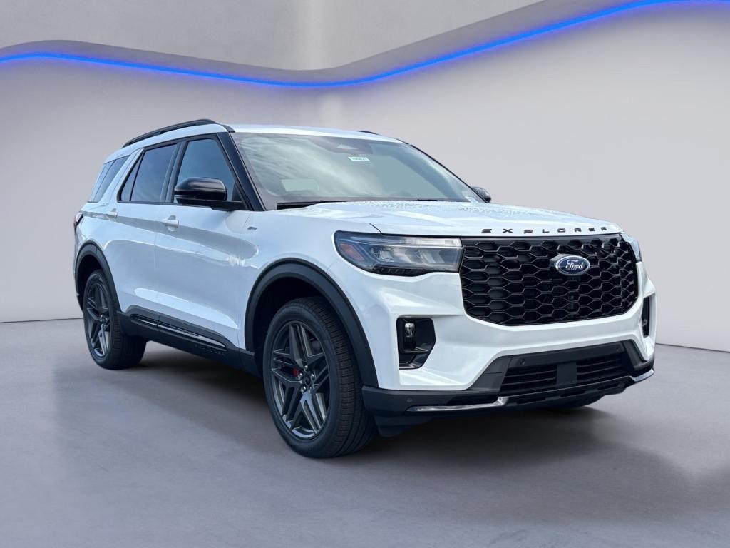 new 2025 Ford Explorer car, priced at $48,560