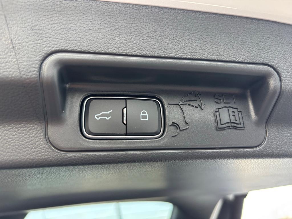 new 2025 Ford Explorer car, priced at $48,560