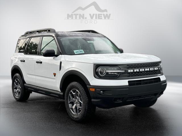 new 2024 Ford Bronco Sport car, priced at $36,000