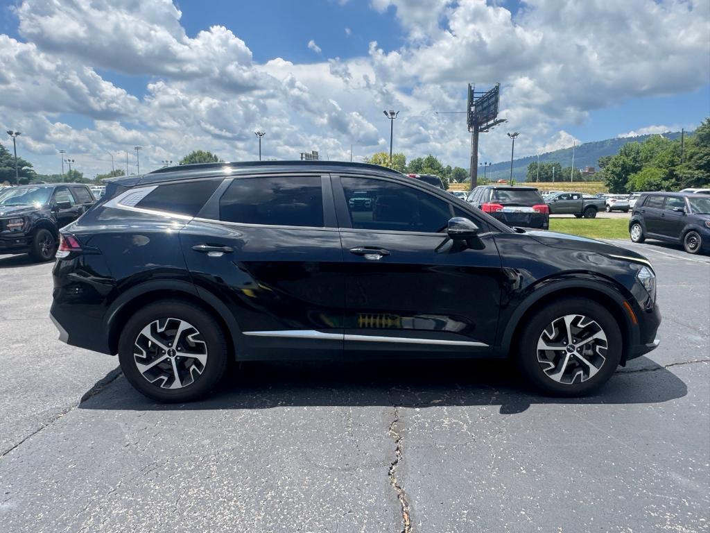 used 2023 Kia Sportage Hybrid car, priced at $23,454