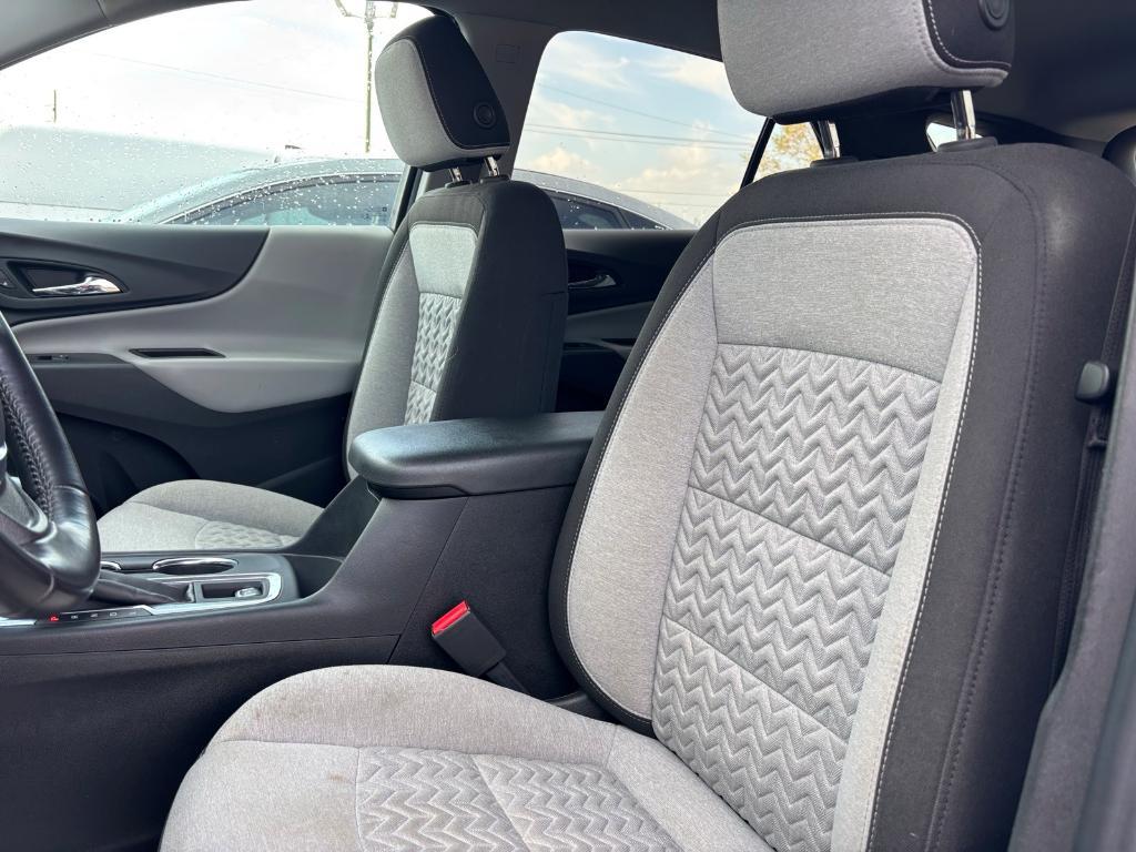 used 2022 Chevrolet Equinox car, priced at $16,910