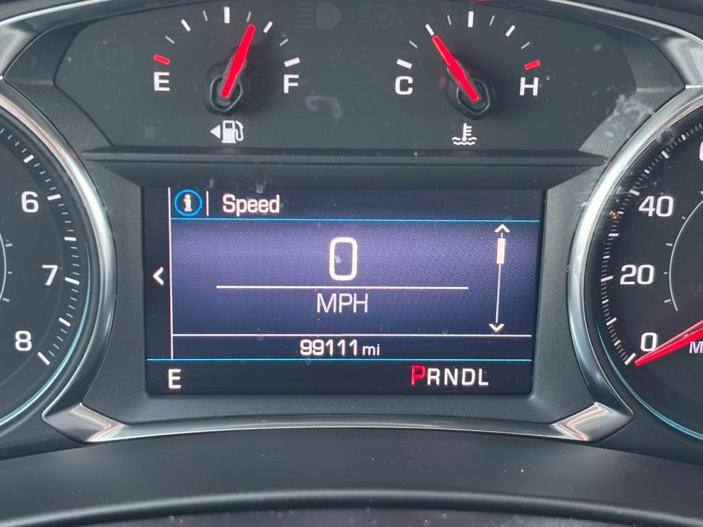 used 2022 Chevrolet Equinox car, priced at $16,910