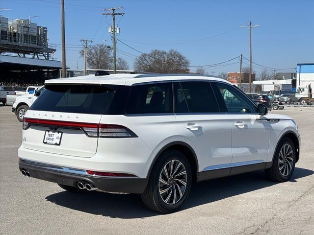 new 2025 Lincoln Aviator car, priced at $61,275