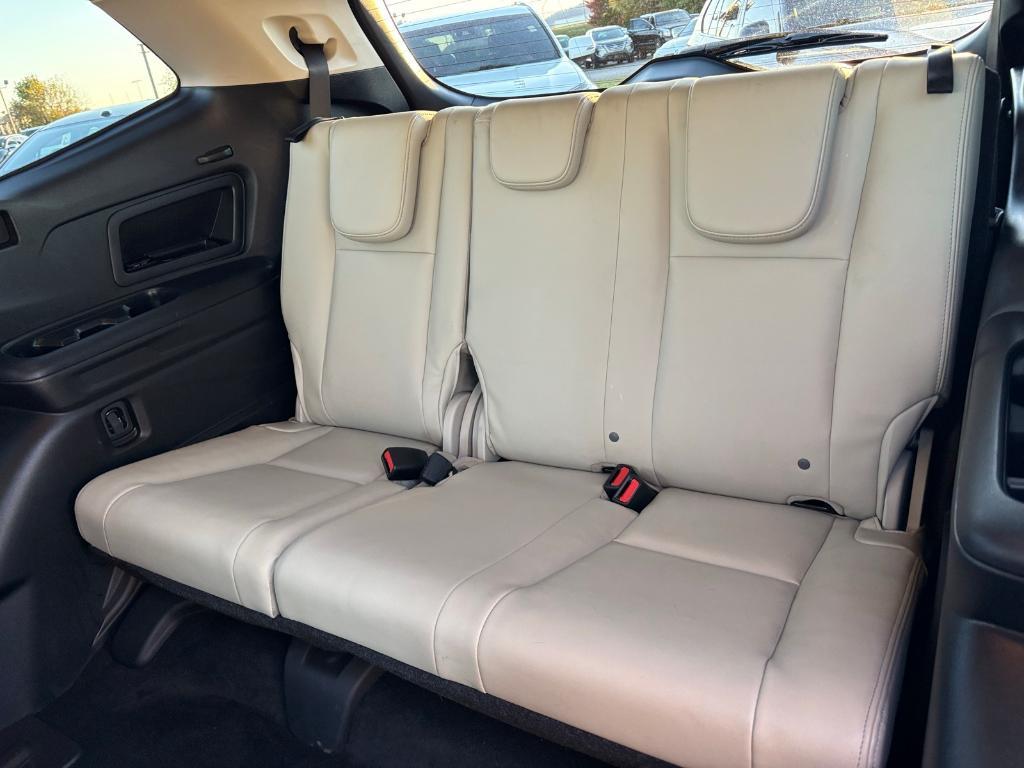 used 2022 Subaru Ascent car, priced at $27,904