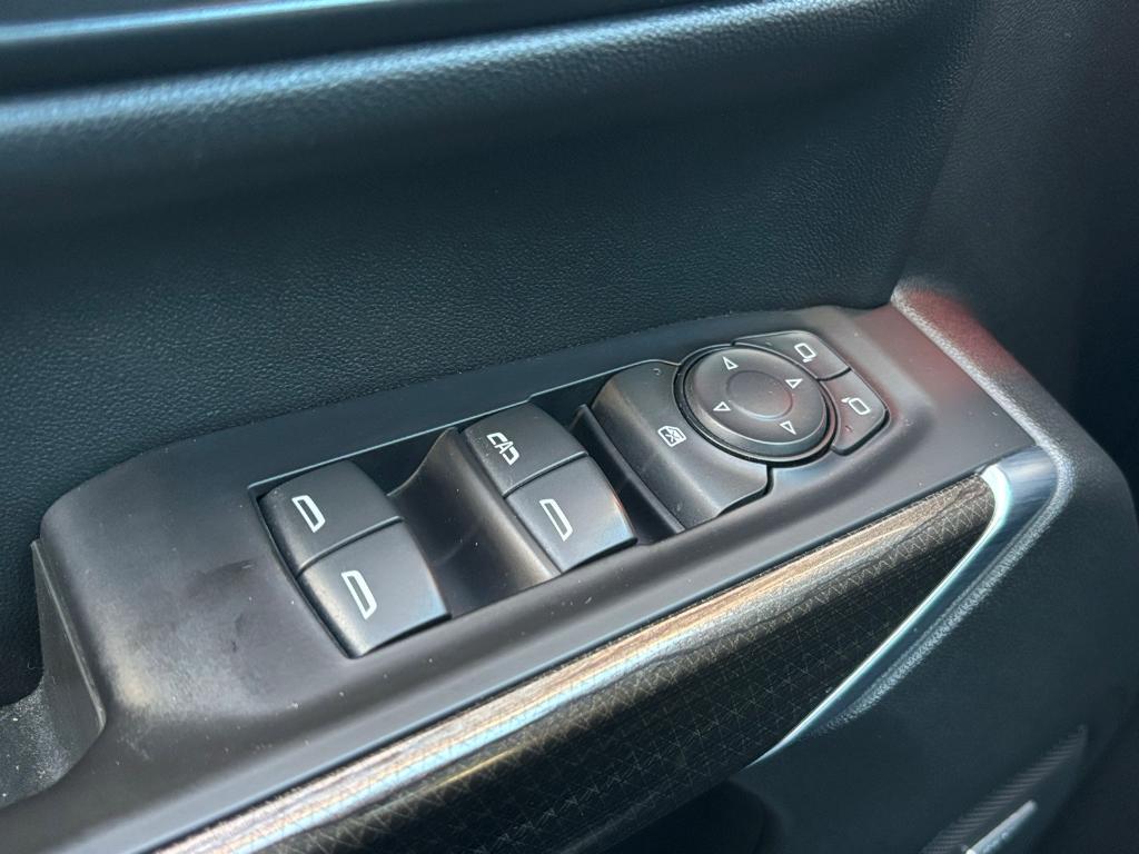 used 2021 Chevrolet Silverado 1500 car, priced at $37,104