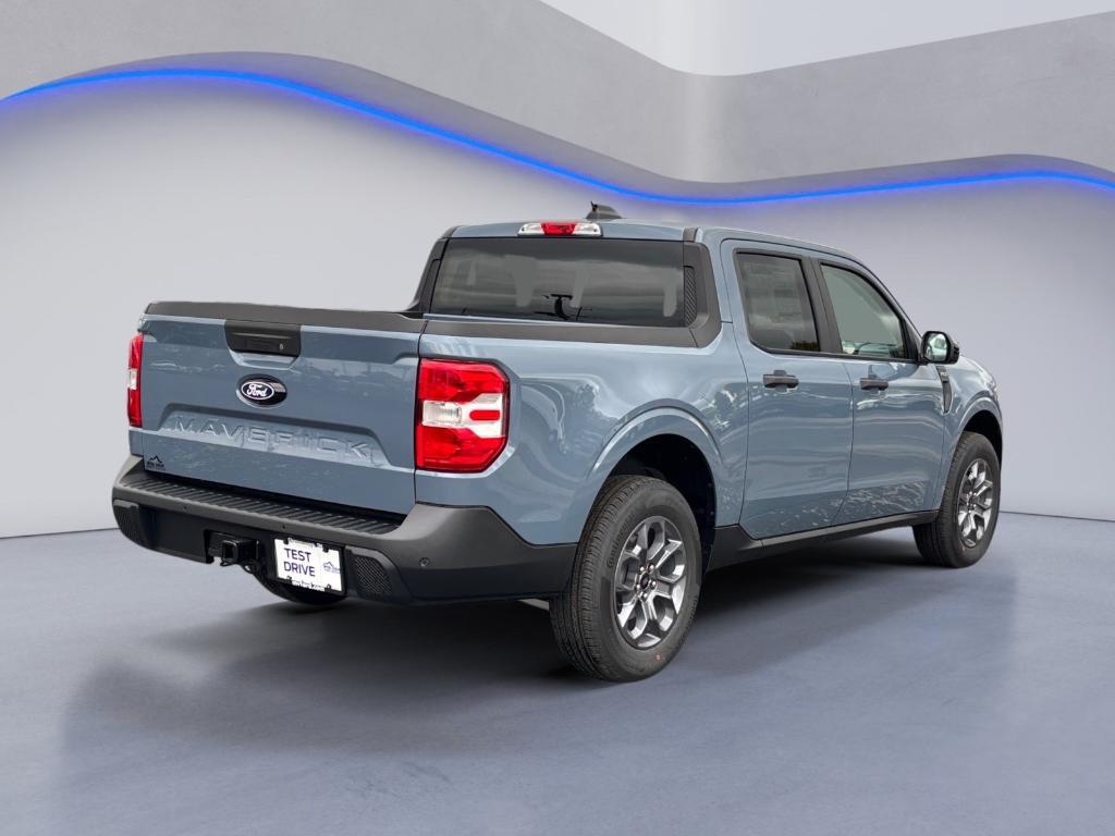 new 2025 Ford Maverick car, priced at $32,006