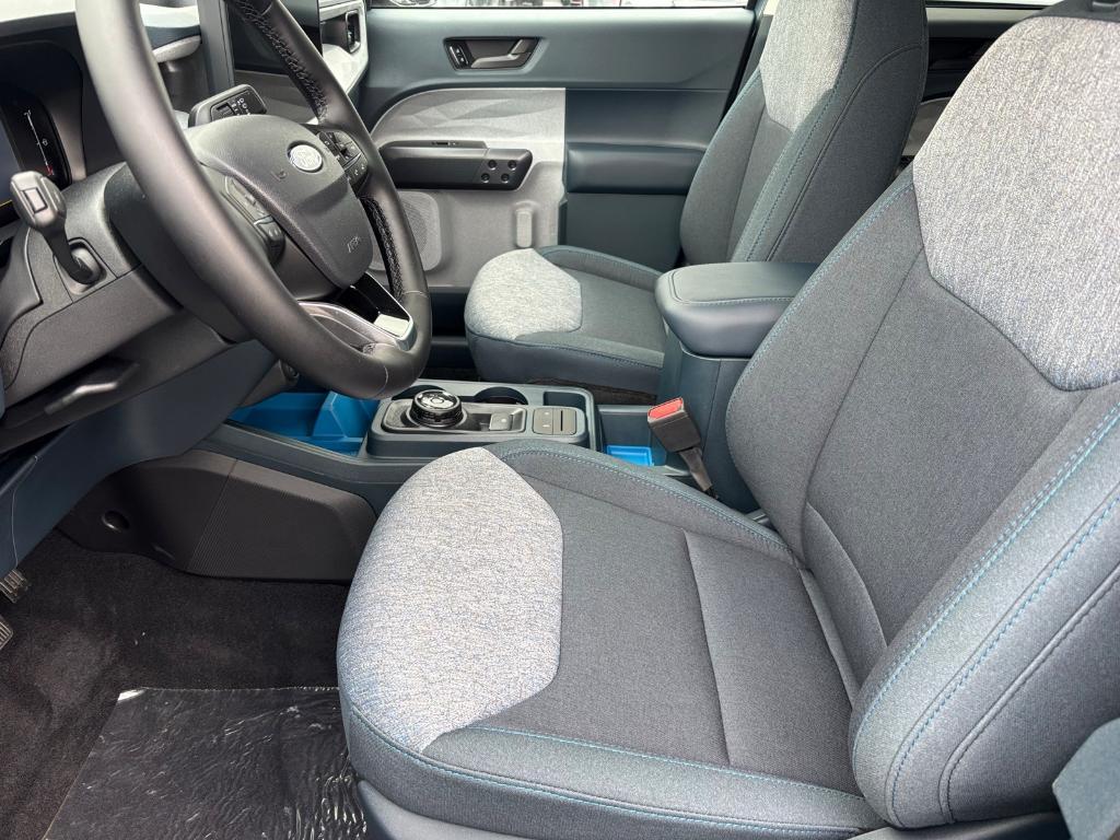 new 2025 Ford Maverick car, priced at $32,006