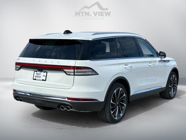 new 2025 Lincoln Aviator car, priced at $72,750