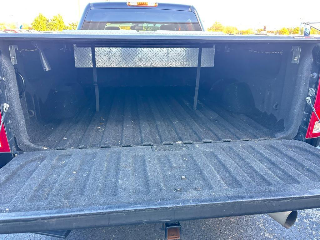 used 2010 GMC Sierra 2500 car, priced at $19,900