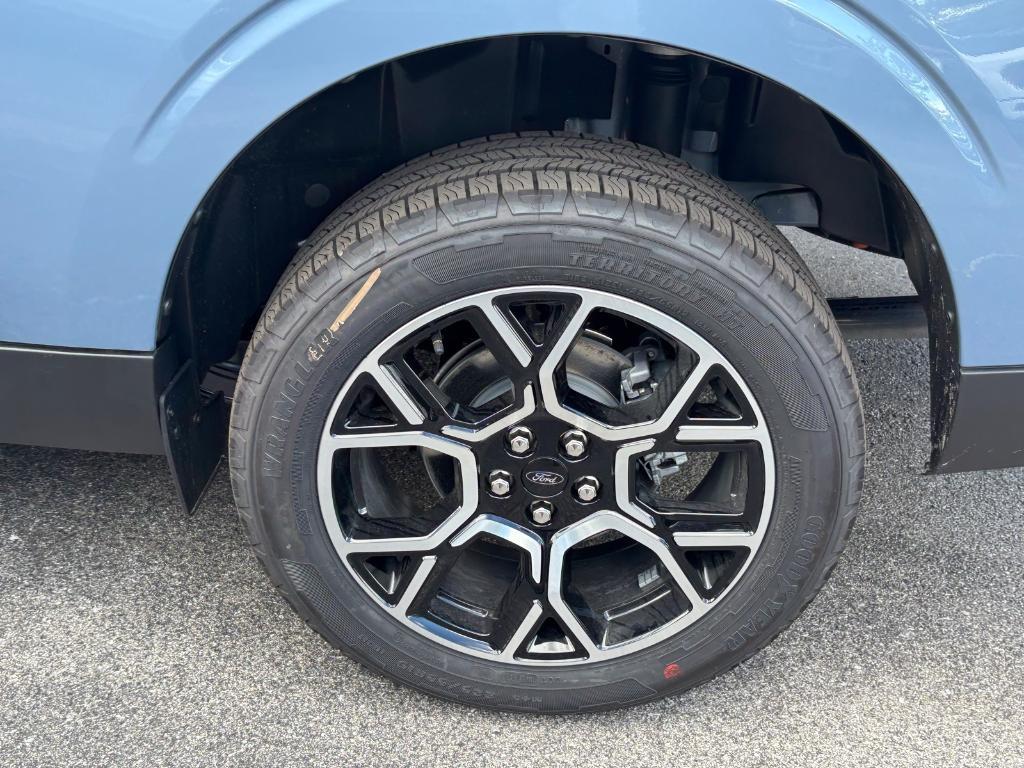 new 2025 Ford Maverick car, priced at $36,547
