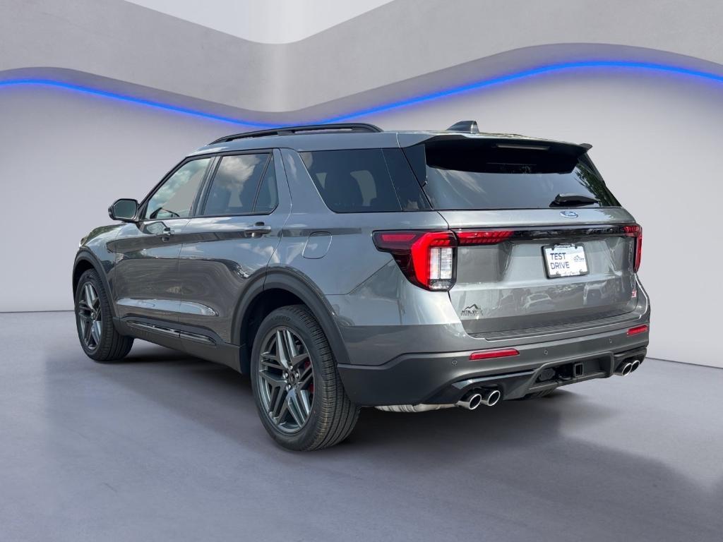 new 2025 Ford Explorer car, priced at $58,116