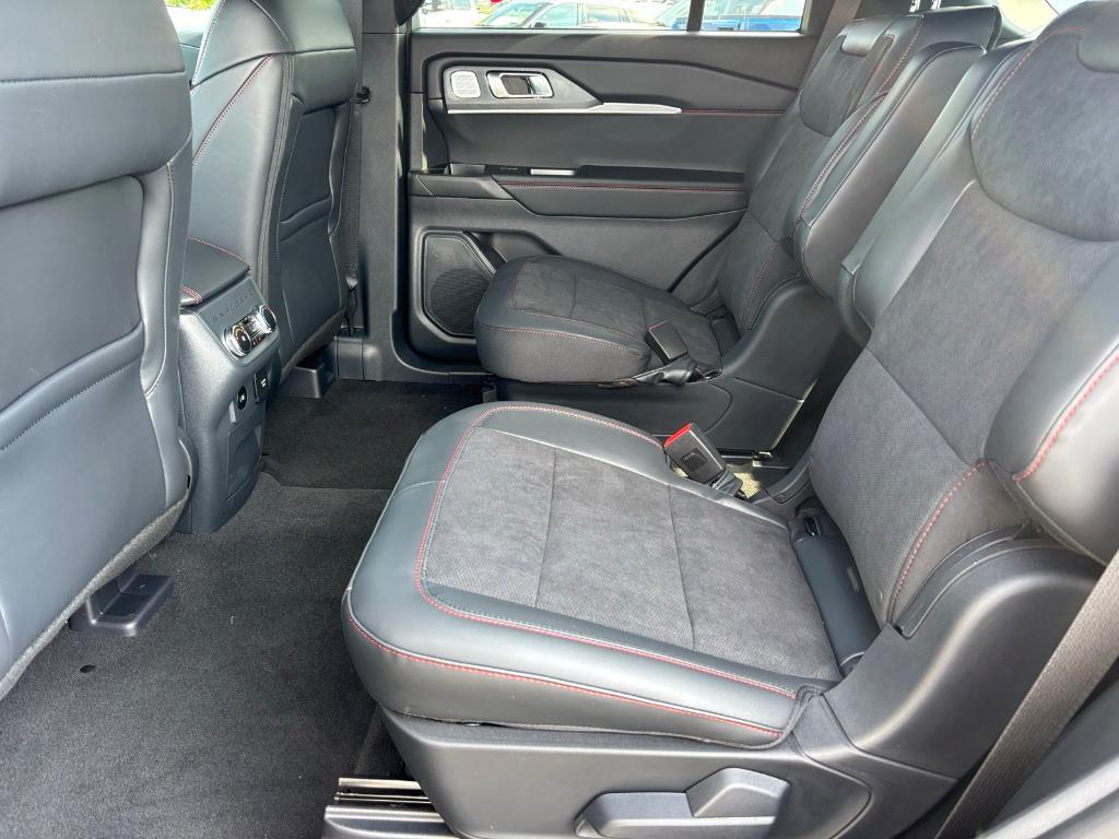 new 2025 Ford Explorer car, priced at $58,887
