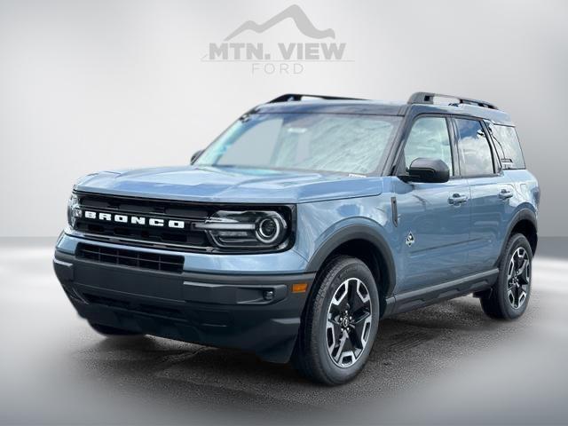 new 2024 Ford Bronco Sport car, priced at $32,126