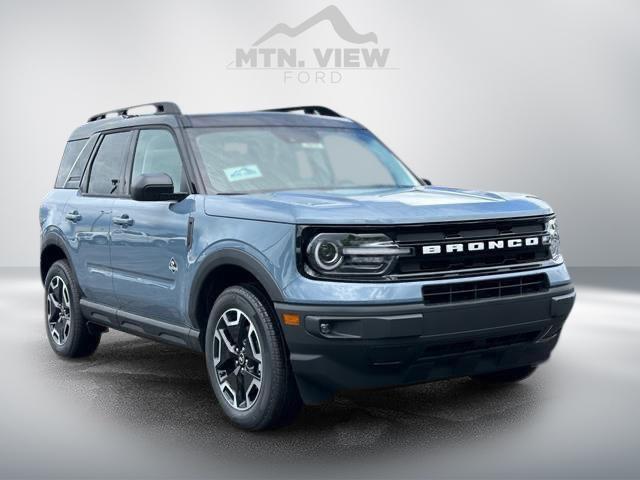 new 2024 Ford Bronco Sport car, priced at $32,126